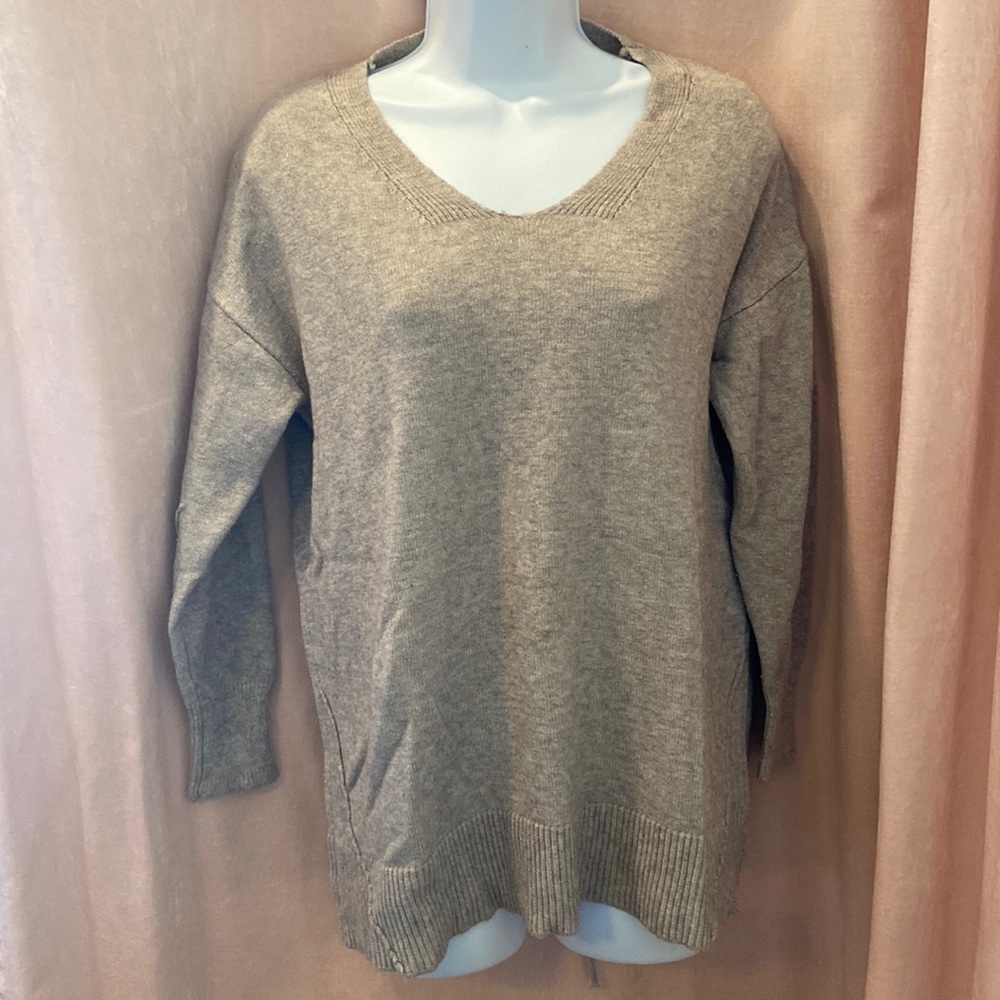 Poof New York Lace-up Back Vneck Tunic Pullover Sweater Pink/Grey Size Small